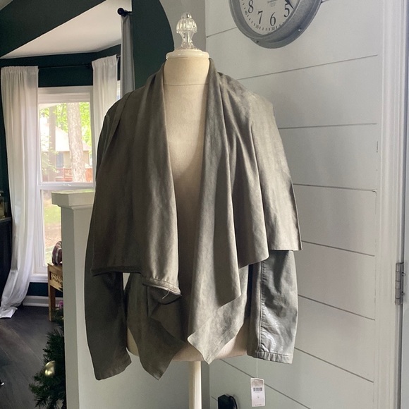 Blank NYC “Private Practice” Jacket - Picture 4 of 9